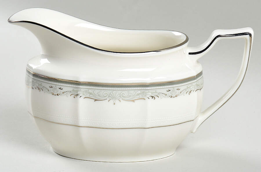 Whitmore Gravy Boat by Noritake-1