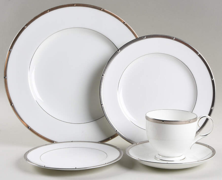 Rochelle Platinum 40 Piece Estate Set by Noritake-1