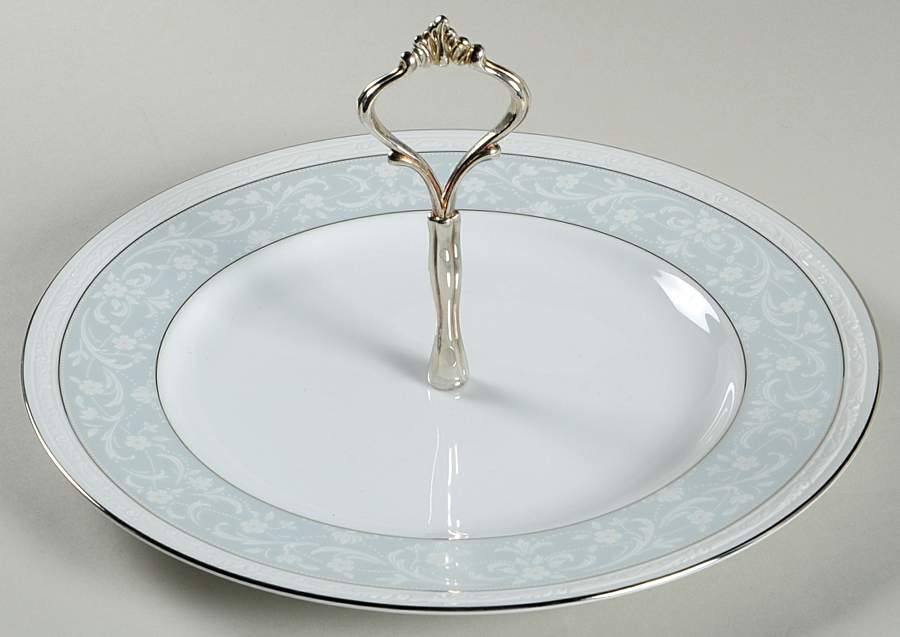 Glenrose Platinum Round Serving Plate with Handle (DP) by Noritake-1