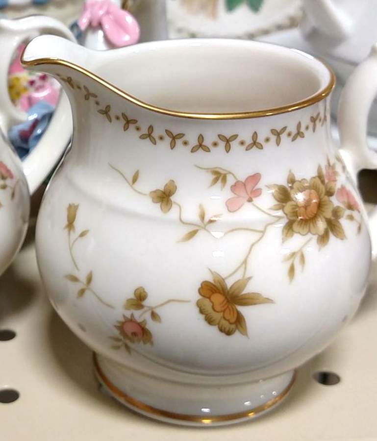 N1808 Creamer by Noritake-1