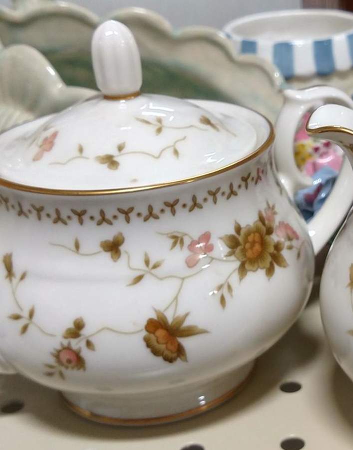 N1808 Sugar Bowl & Lid by Noritake-1
