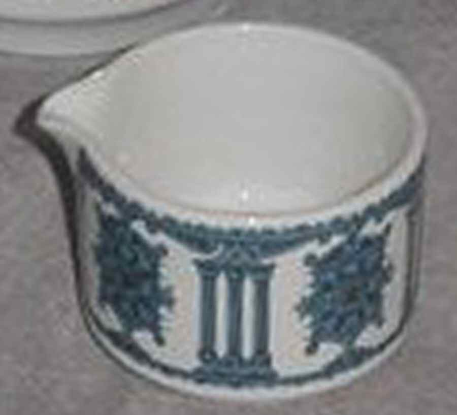 N1817 Creamer by Noritake-1