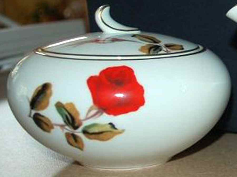 N1820 Sugar Bowl & Lid by Noritake-1