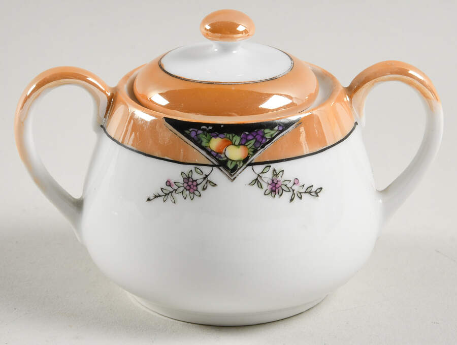N1821 Toy Sugar Bowl & Lid by Noritake-1