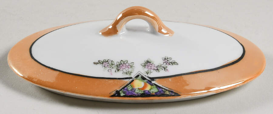 N1821 Lid for Toy Oval Covered Vegetable by Noritake-1