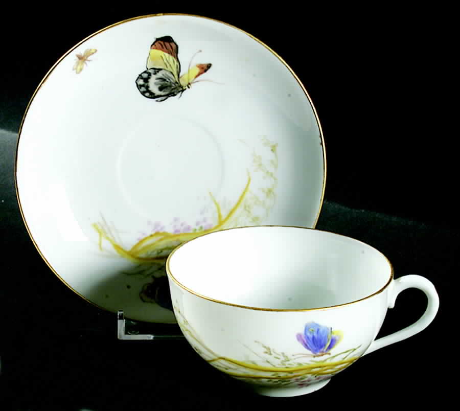 N1838 Flat Cup & Saucer Set by Noritake-1