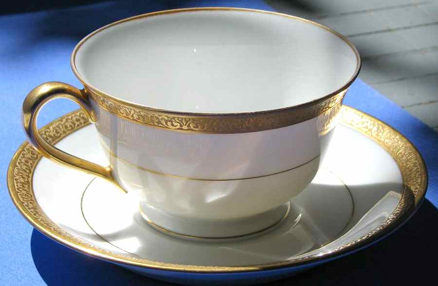 Goldawn (No #) Footed Cup & Saucer Set by Noritake-1