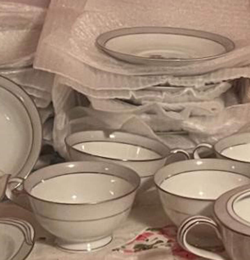 N1878 Footed Cup & Saucer Set by Noritake-1