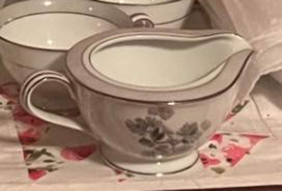 N1878 Creamer by Noritake-1