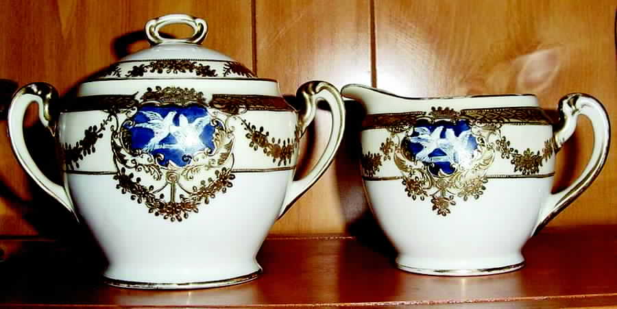 N1888 Sugar Bowl & Lid by Noritake-1