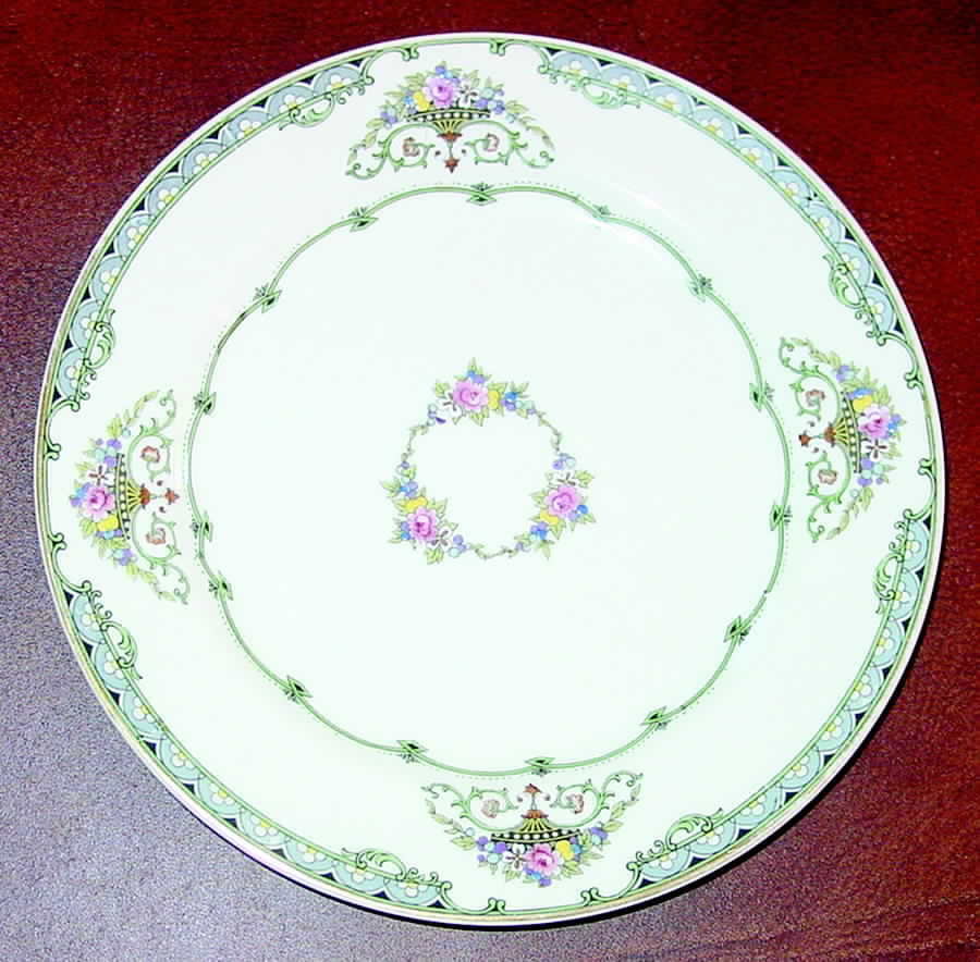 N1897 Dinner Plate by Noritake-1