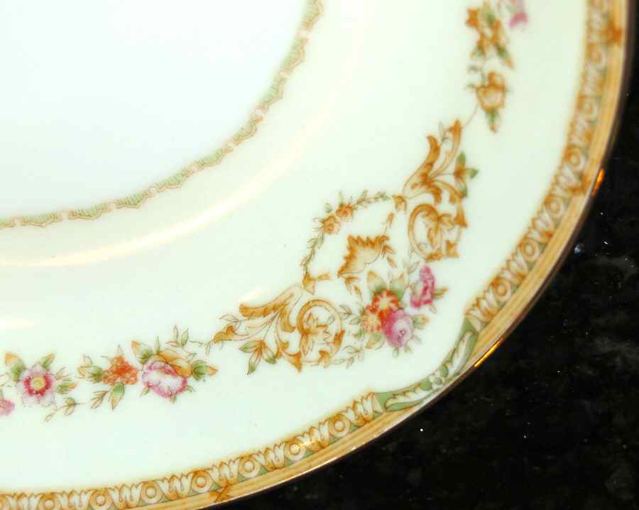 NAR57 Dinner Plate by Narumi-1
