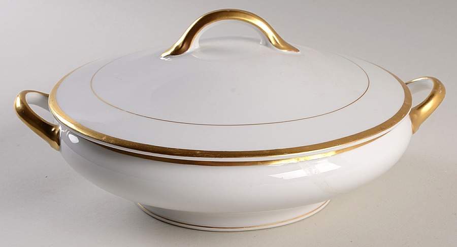 N1911 Round Covered Vegetable by Noritake-1
