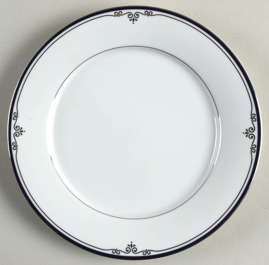 Grand Opera Platinum Salad/Dessert Plate by Nikko-1