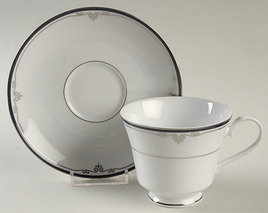 Grand Opera Platinum Footed Cup & Saucer Set by Nikko-1