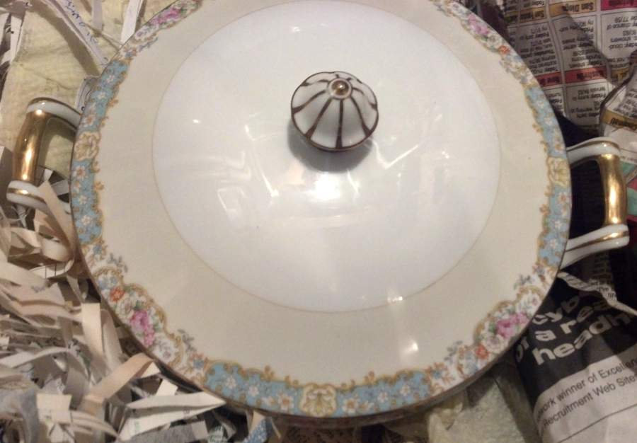 N1951 Round Covered Vegetable by Noritake-1