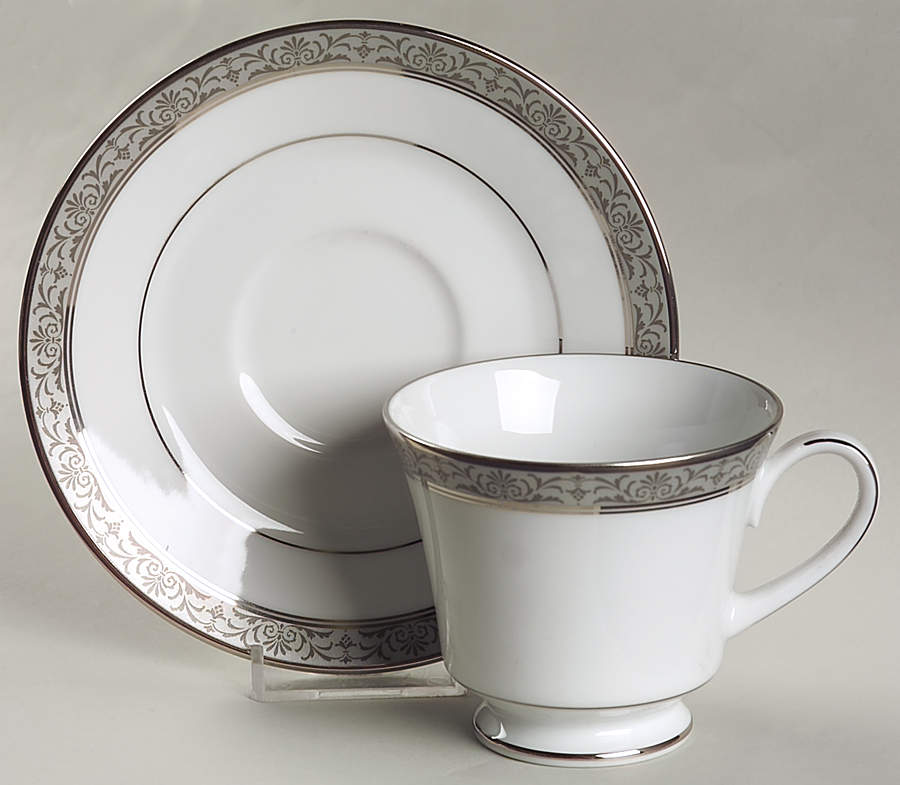 Sansbury Footed Cup & Saucer Set by Noritake-1