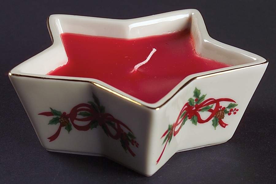 12 Days of Christmas (Red Ribbons, Gold Trim) Star Lite by Noble Excellence-1
