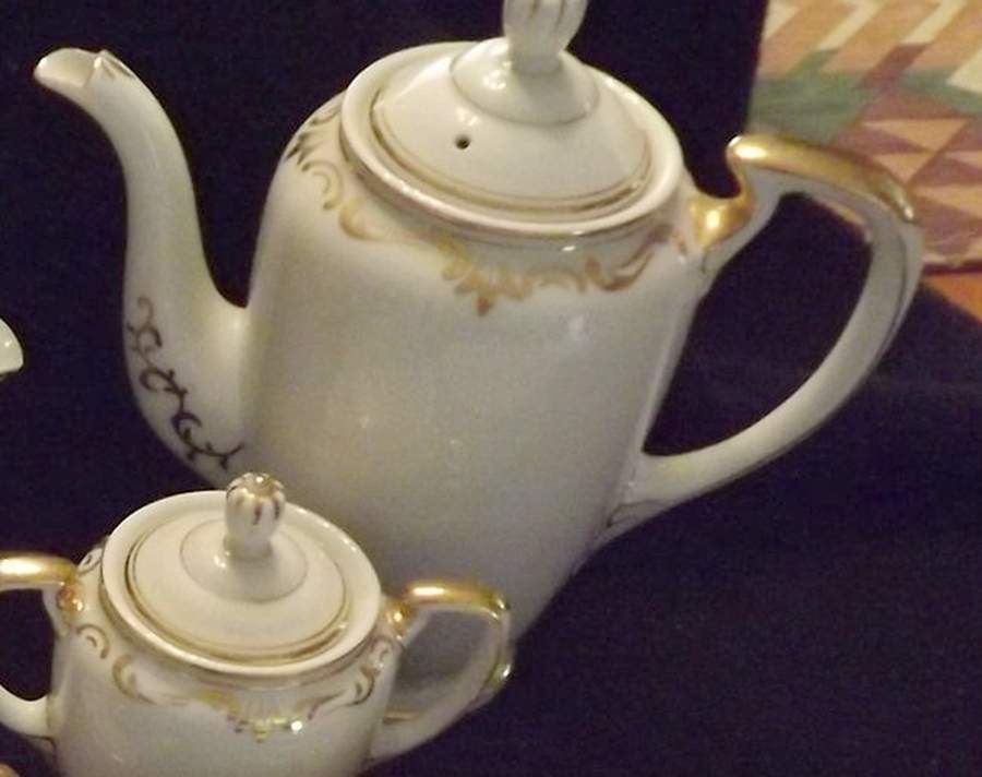 N1988 Coffee Pot & Lid by Noritake-1
