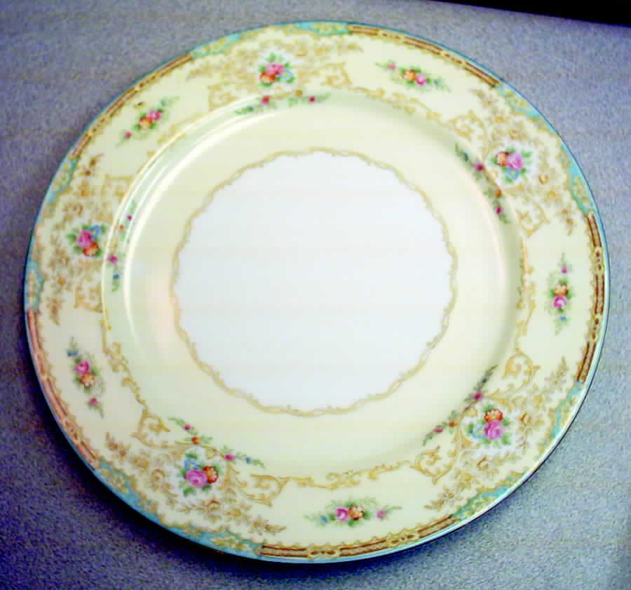 N1990 Dinner Plate by Noritake-1