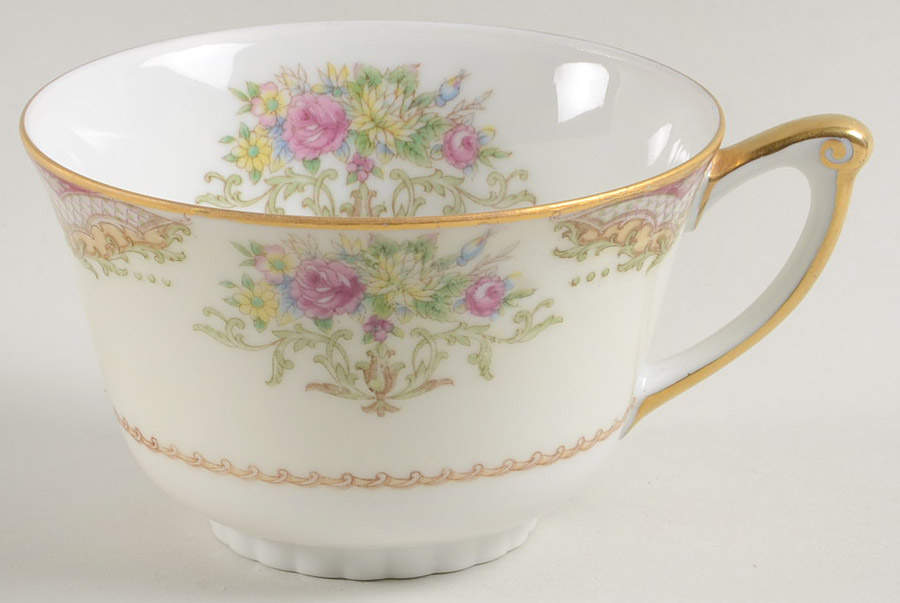 Laguna Footed Cup by Narumi-1