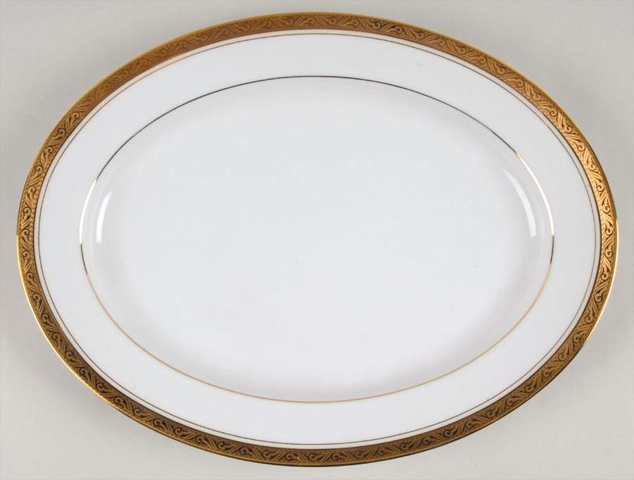 Majestic Gold 13" Oval Serving Platter by Noritake-1
