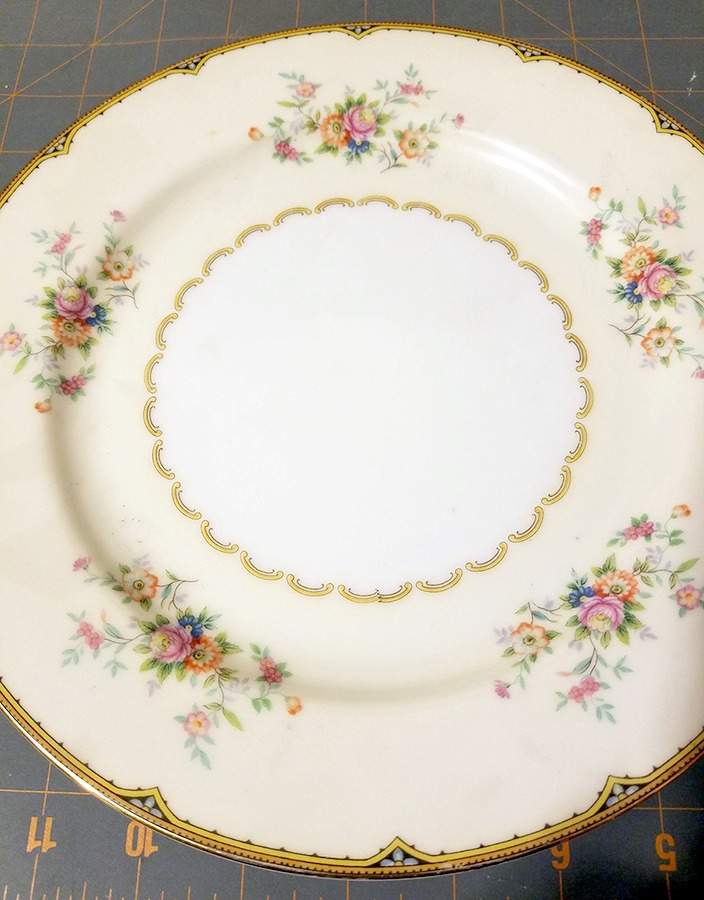 N2000 Dinner Plate by Noritake-1