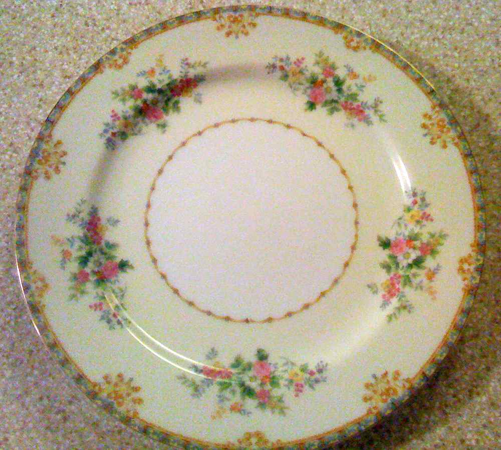 N2048 Dinner Plate by Noritake-1