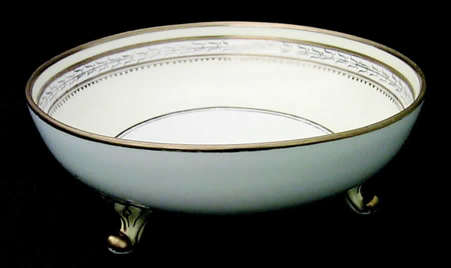 N2050 Large Footed Fruit Bowl by Noritake-1