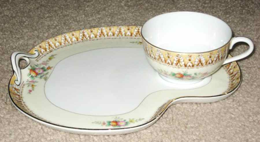 N2058 Snack Plate & Cup Set by Noritake-1