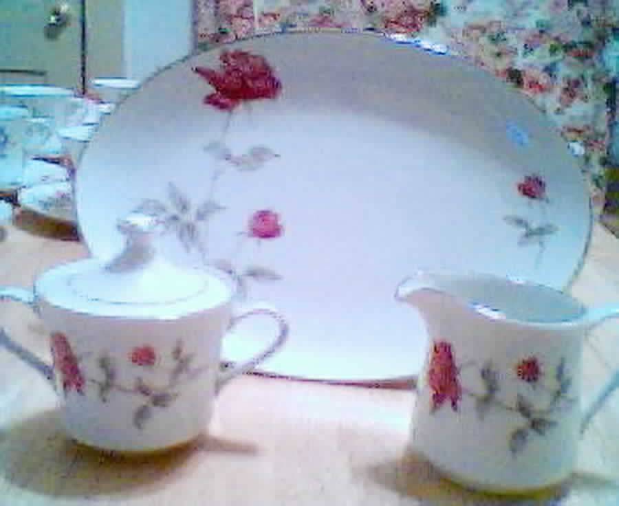 Radiance Sugar Bowl & Lid by Norleans-1