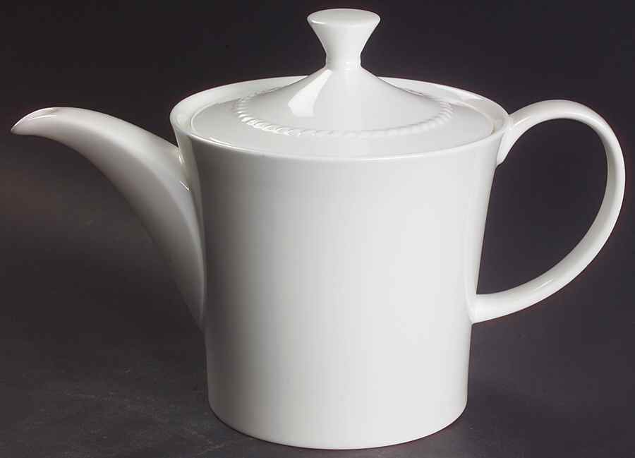 Classic Braid Tea/Coffee Pot & Lid by Nikko-1