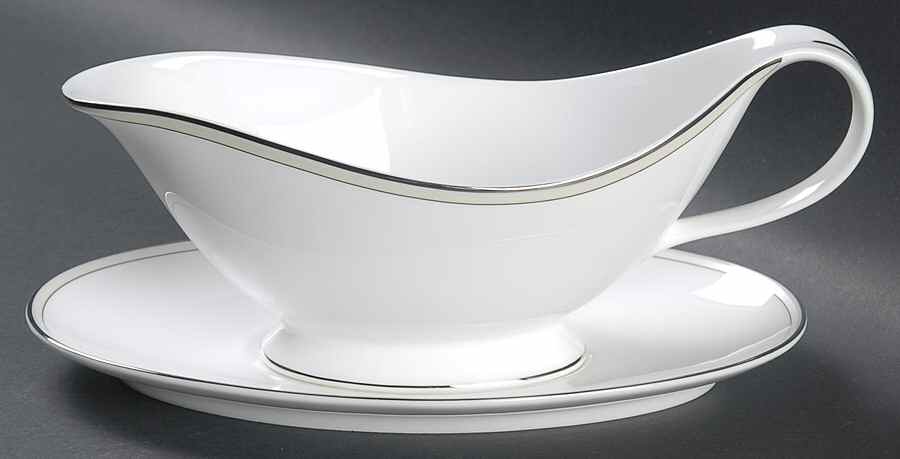 Platinum Pearl Gravy Boat & Underplate by Nikko-1