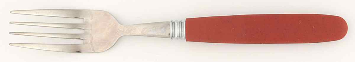 Colorwave Raspberry Dinner Fork (7 1/2" or Larger) by Noritake-1
