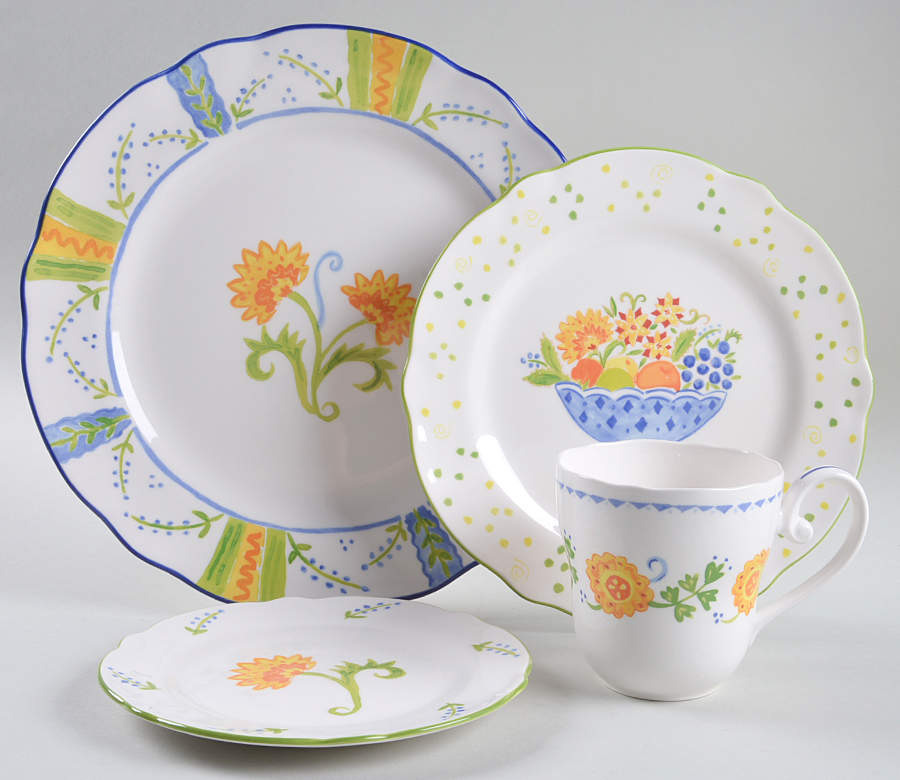 Sunshine Floral 4 Piece Place Setting by Noritake-1