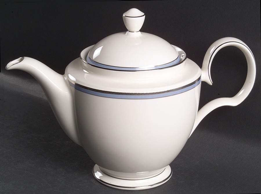 Aegean Sky Tea/Coffee Pot & Lid by Noritake-1