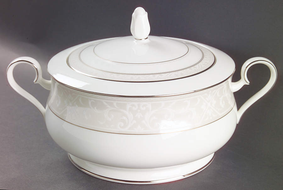 Montvale Platinum Round Covered Vegetable by Noritake-1