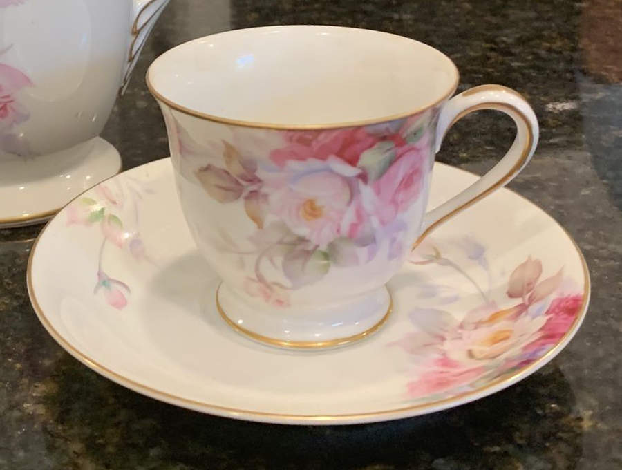 N2124 Footed Demitasse Cup & Saucer Set by Noritake-1