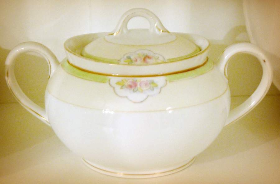 N2145 Sugar Bowl & Lid by Noritake-1
