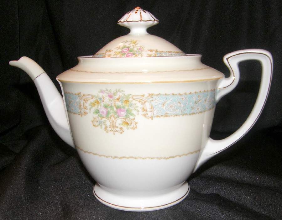 N2157 Teapot & Lid by Noritake-1