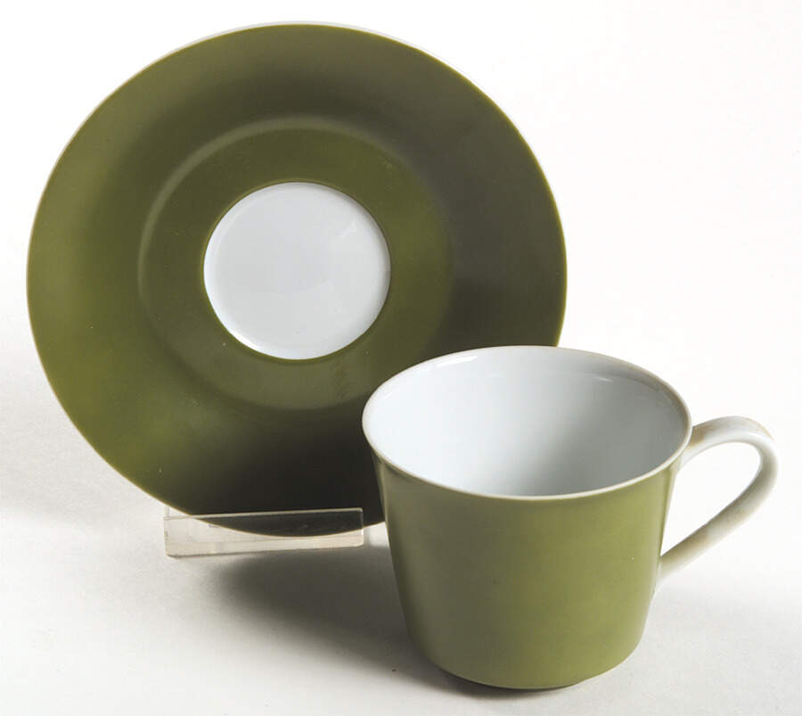 N2160 Flat Cup & Saucer Set by Noritake-1