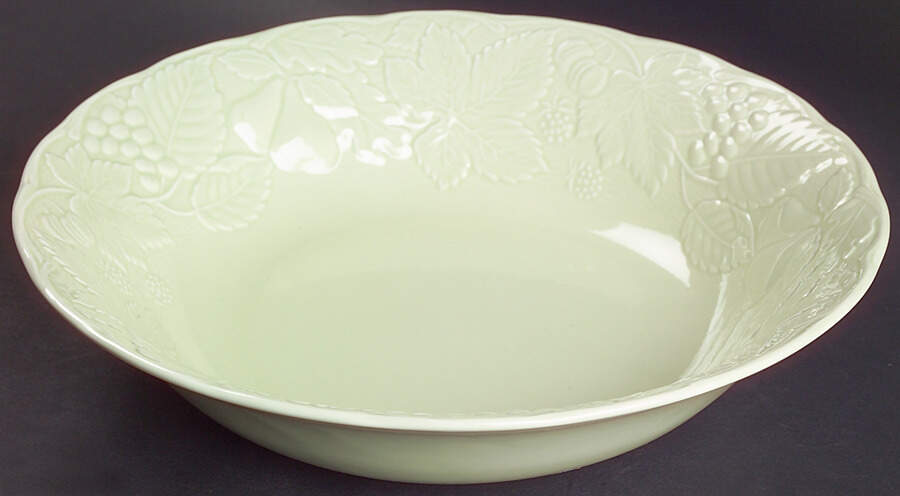 Woodbury Meadow Green 9" Round Vegetable Bowl by Nikko-1