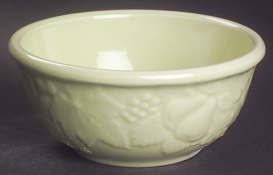 Woodbury Meadow Green 5" Mixing Bowl by Nikko-1