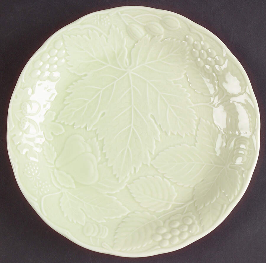 Woodbury Meadow Green Bread & Butter Plate by Nikko-1