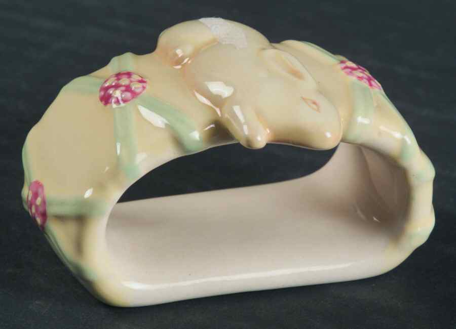 Woodbury Accessories Napkin Ring by Nikko-1