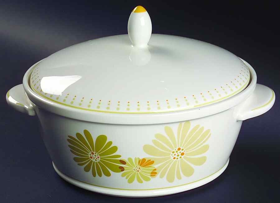 Serene Meadow 2.5 Qt Round Covered Casserole by Noritake-1