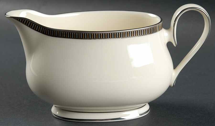 Sorrento Platinum Gravy Boat by Noritake-1