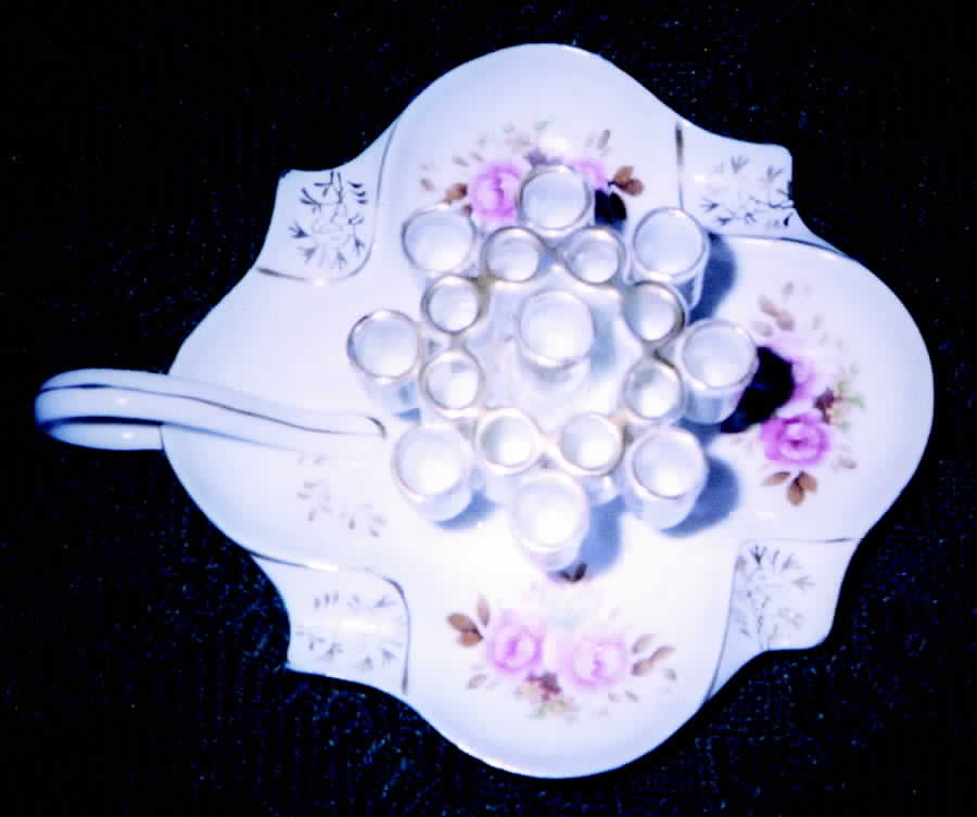 Golden Rose Cigarette Holder Ashtray by Norcrest-1