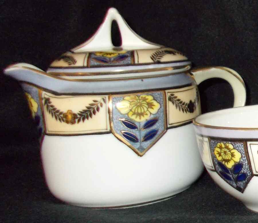 N2210 Creamer & Lid by Noritake-1