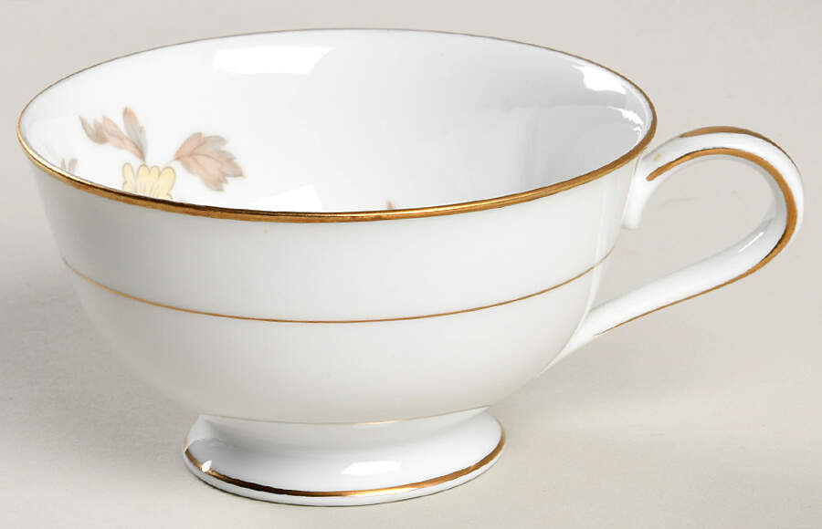 562 Footed Cup by Noritake-1